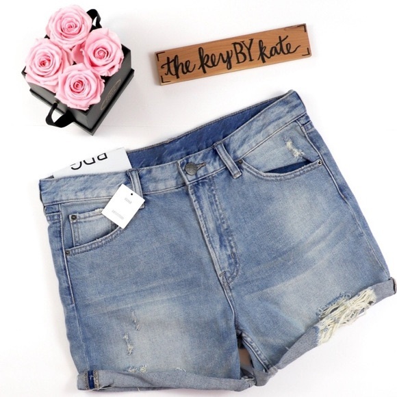 NWT Urban Outfitters BDG High Rise Jean Shorts - Picture 3 of 8